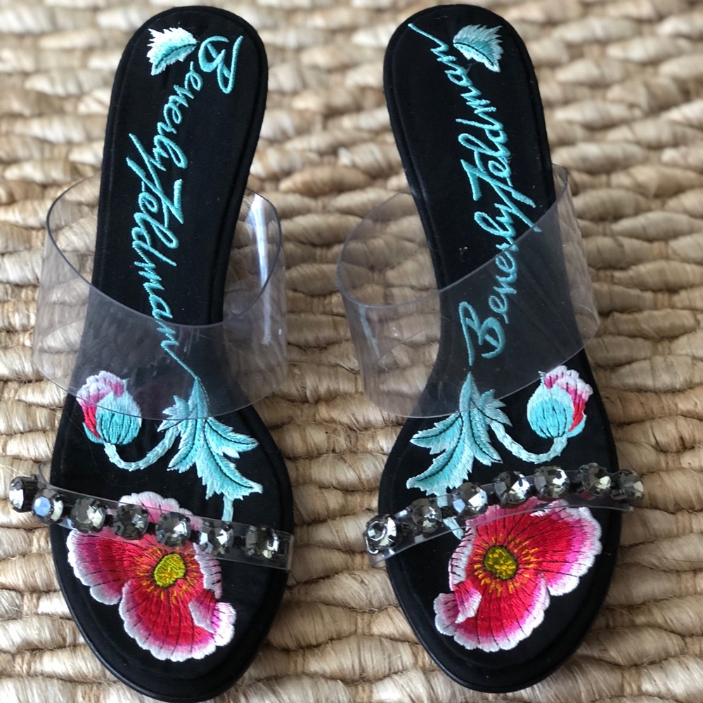 Beverly Feldman Sandals - Picture 2 of 3